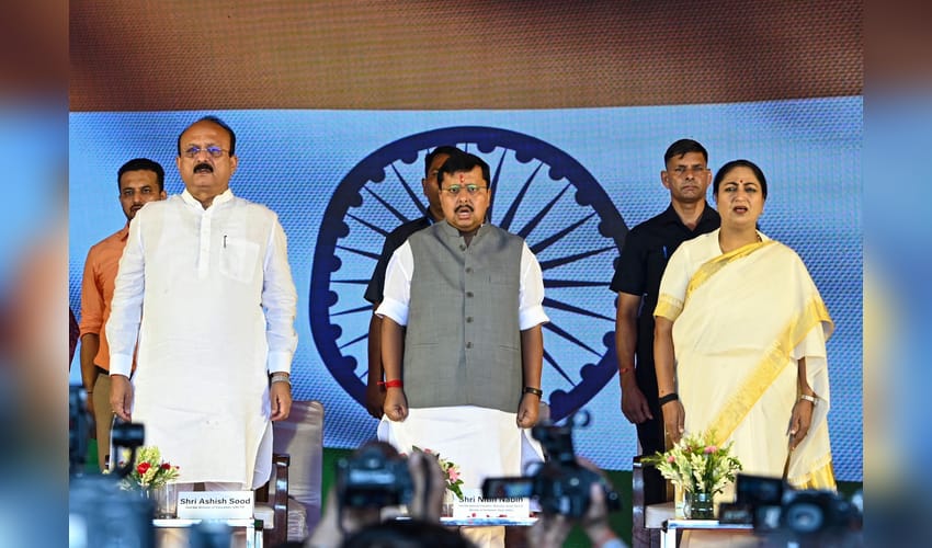 New Delhi: Tiranga Yatra held at India Gate