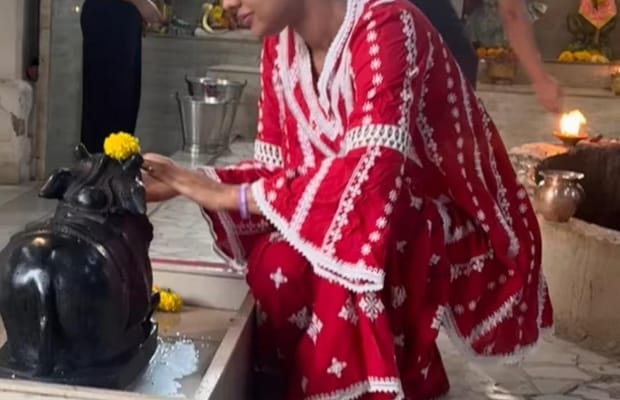 Nia Sharma offers prayers on first Monday of Sawan, seeks Lord Shiva's blessings