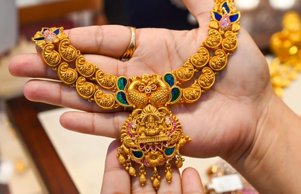 Noida: Gold Shopping Marks Akshaya Tritiya Celebrations