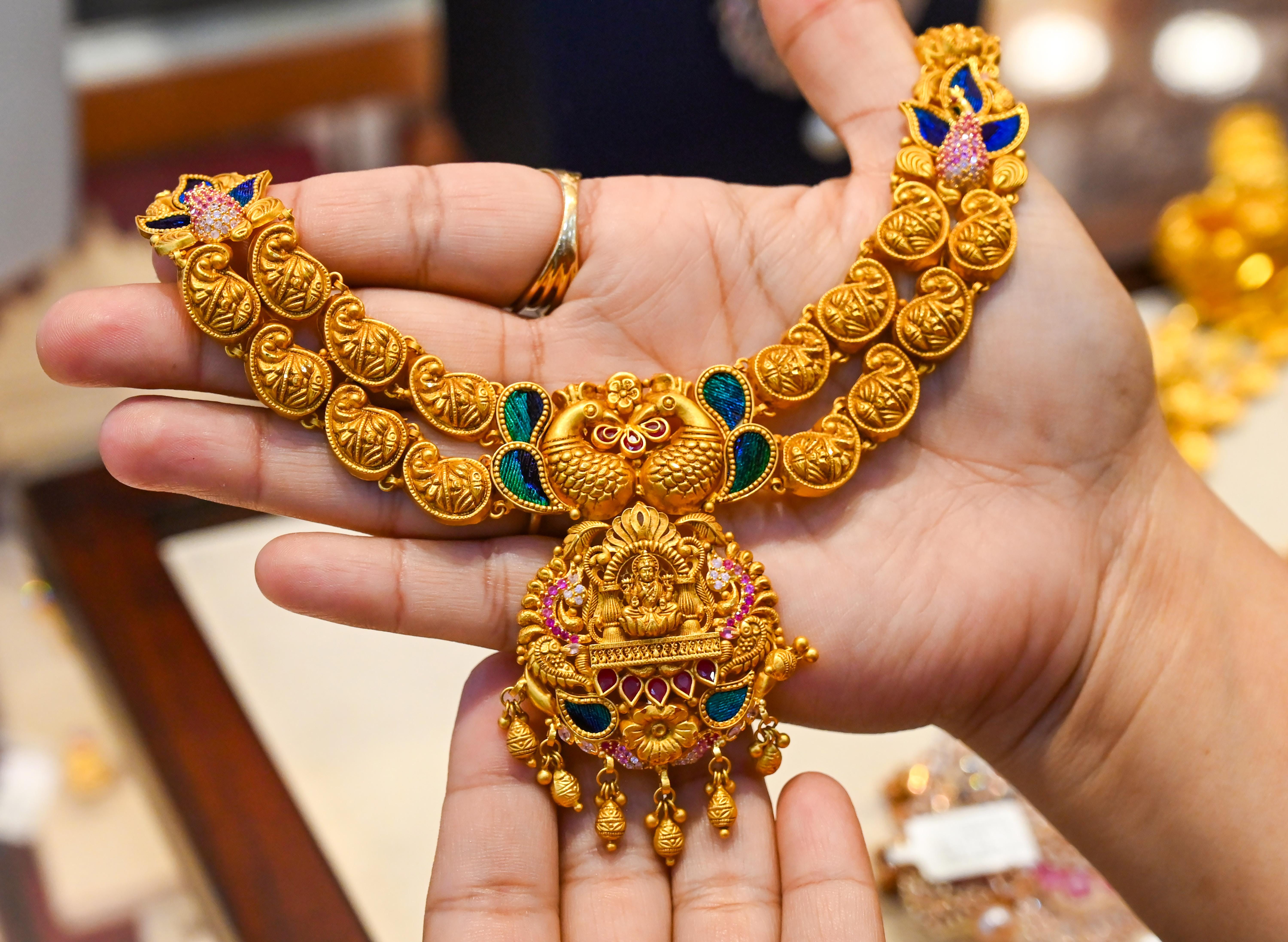 Noida: Gold Shopping Marks Akshaya Tritiya Celebrations