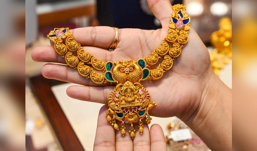 Noida: Gold Shopping Marks Akshaya Tritiya Celebrations
