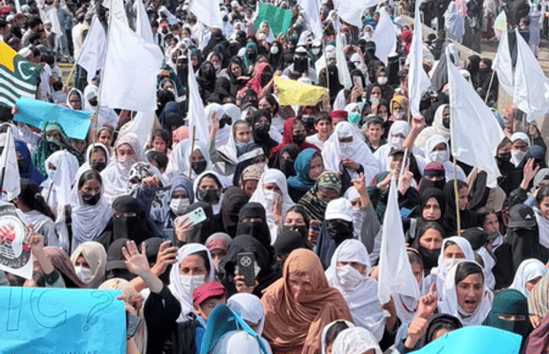 Pakistan deploys snipers, opens fire on PoK poll boycott protesters