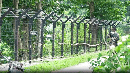 Pakistani national planned to escape to B'desh only to return to Bengal with new identity, assignment