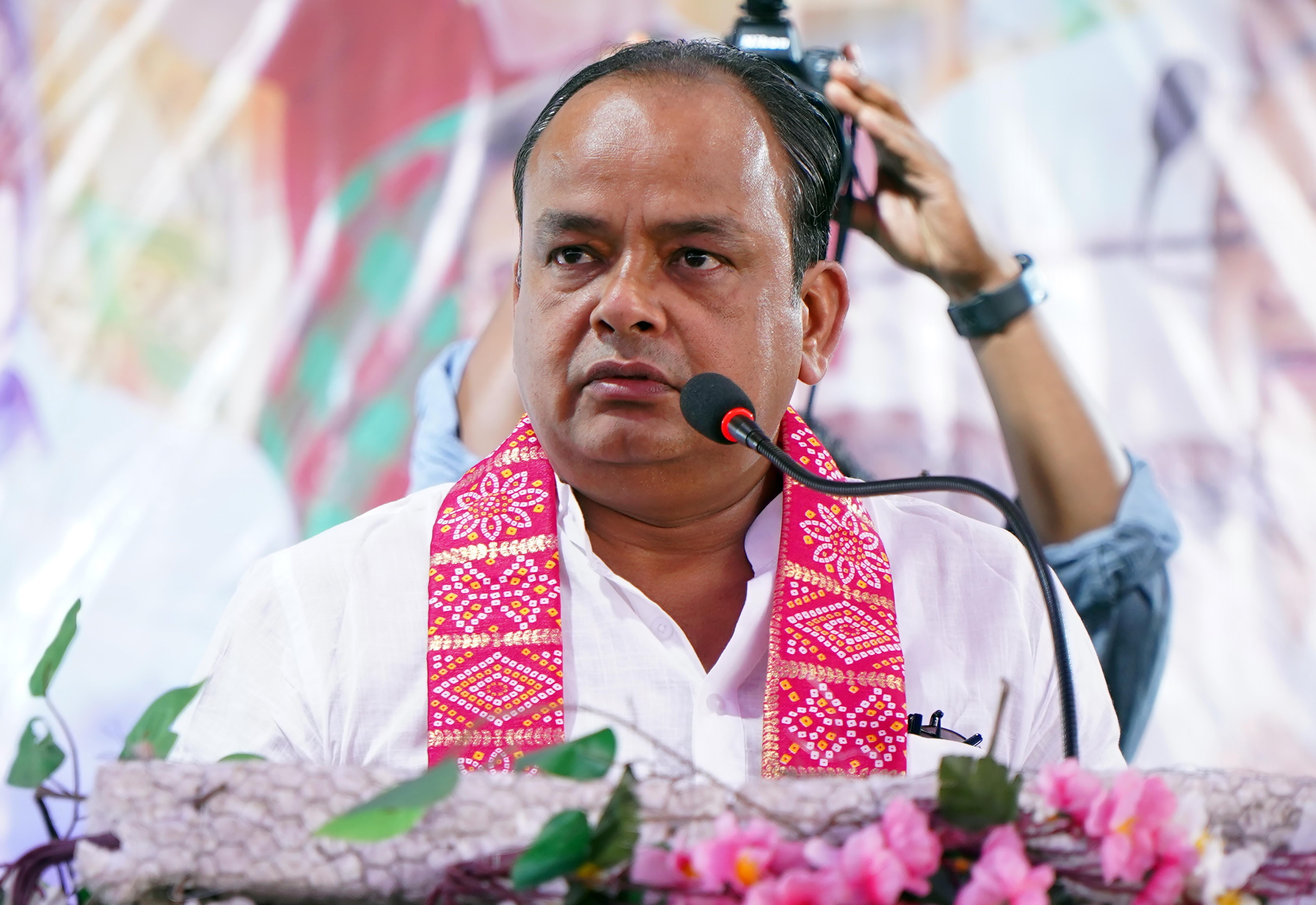 Paschim Bardhaman: Irfan Ansari campaigns ahead of WB polls 