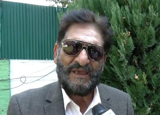 PDP condemns threats to Kashmiri Pandits; Cong, CPI flag authenticity 