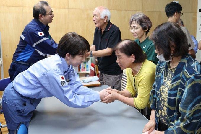 Piano-backed video of Japan PM's quake-hit area visit draws criticism