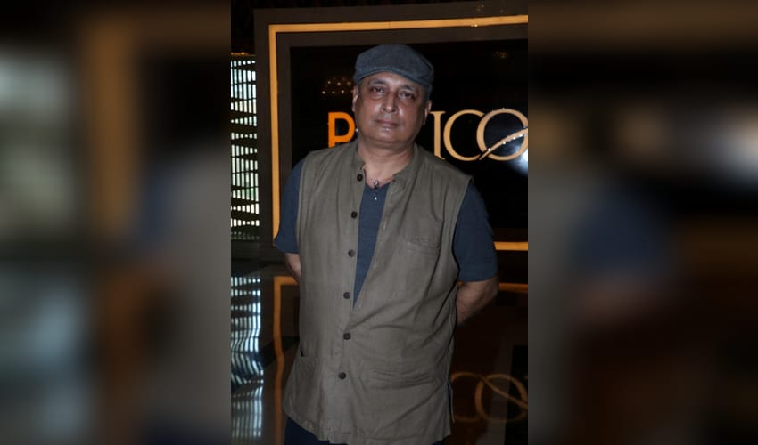 Piyush Mishra takes a dig at Bollywood celebs for not supporting Jharkhand student’s peaceful protest