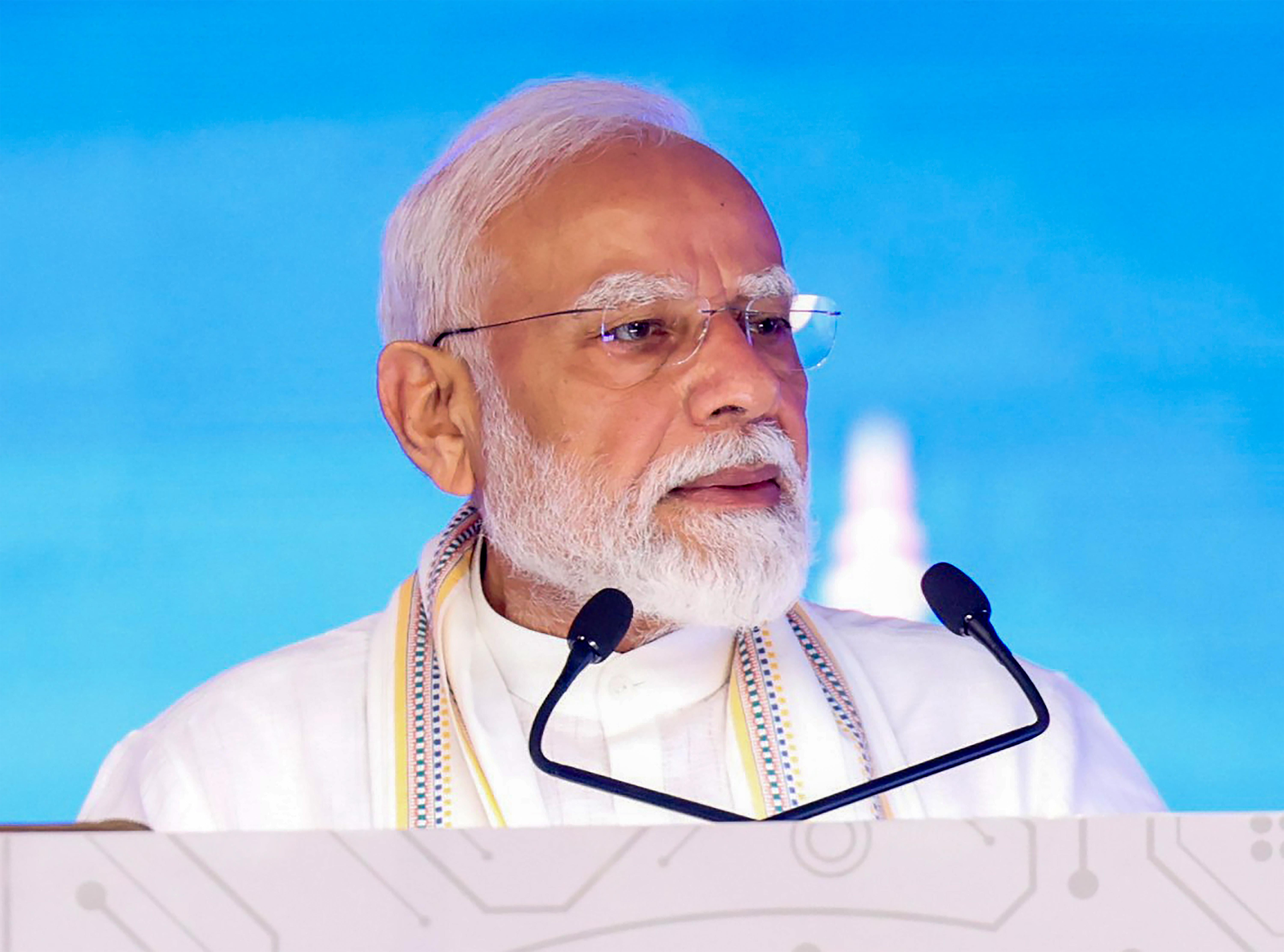 PM Modi Attends Namo Viksit Bharat Programme in Vadodara