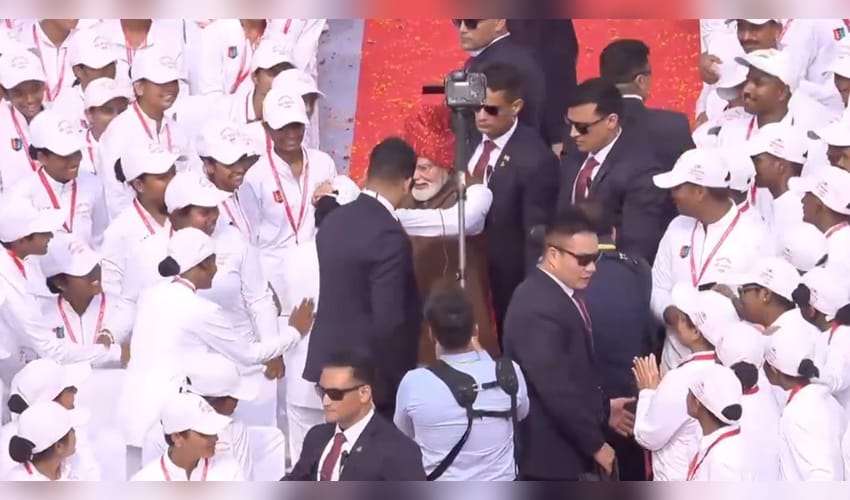 PM Modi breaks protocol to meet children, picks up fallen cap in heartwarming Red Fort moment