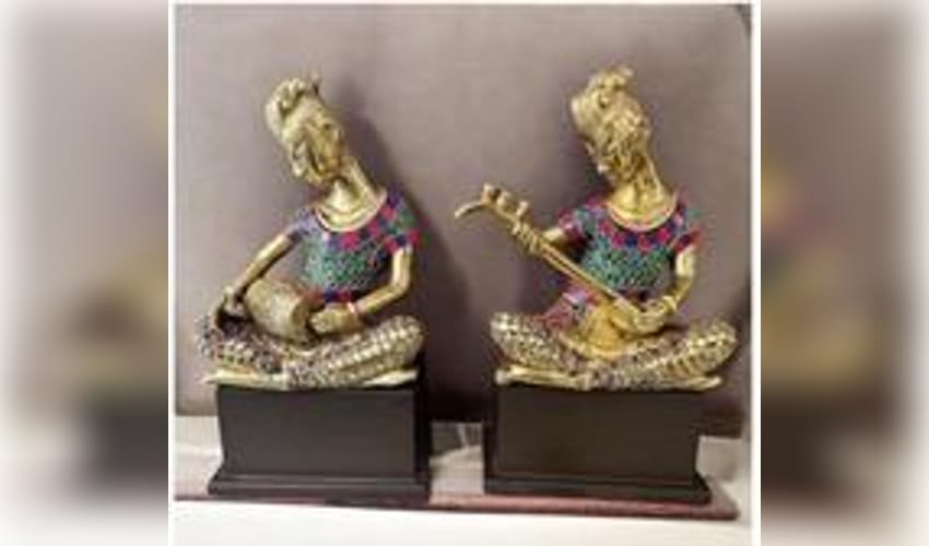 PM Modi gifts cultural treasures to Kyrgyzstan leaders, strengthening India-Kyrgyz bonds through shared heritage