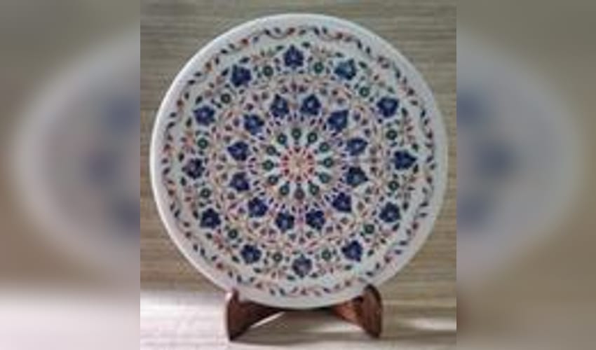 PM Modi presents exquisite Indian gifts to Uzbekistan's leadership, celebrating shared heritage and achievements