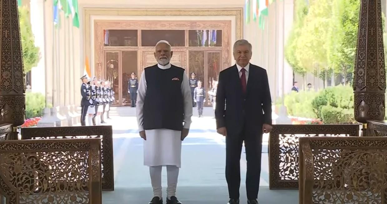 PM Narendra Modi receives ceremonial welcome in Tashkent 