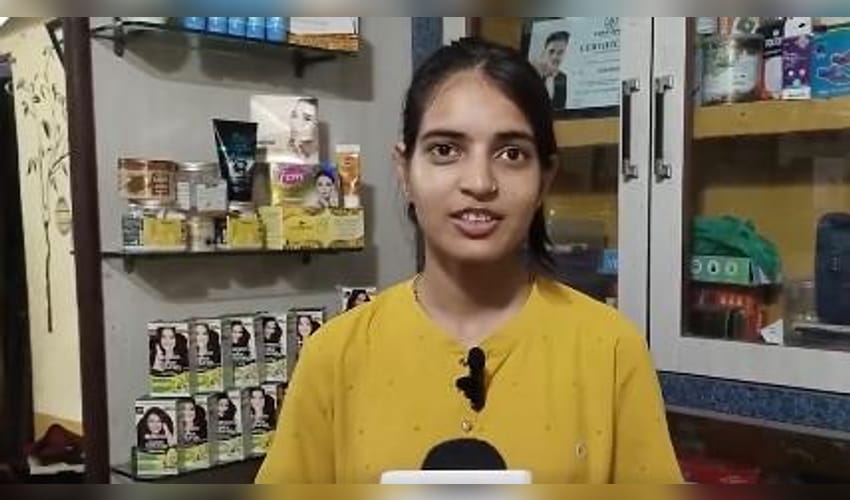 PM Vishwakarma Yojana transforms lives of artisans in Neemuch; 1,800 enterprises get boost under 'Vocal for Local'