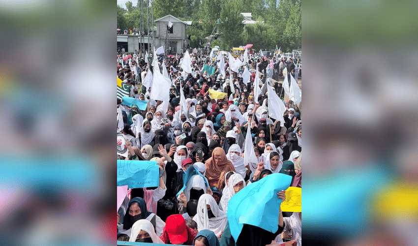 PoK tensions rise as JAAC launches long march after talks with Pakistan authorities fail; calls for restraint