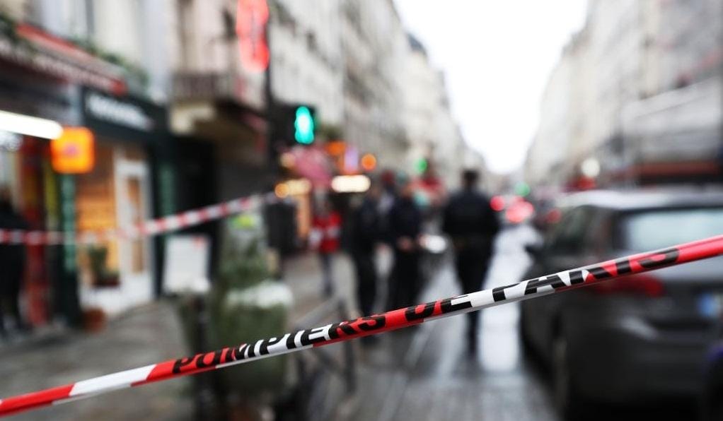 Police officers,shooting,Paris,France,Police officers guard,scene,