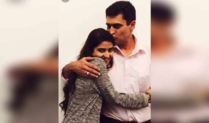 Pranutan Bahl pens birthday note for ‘handsomest guy’ Mohnish Bahl
