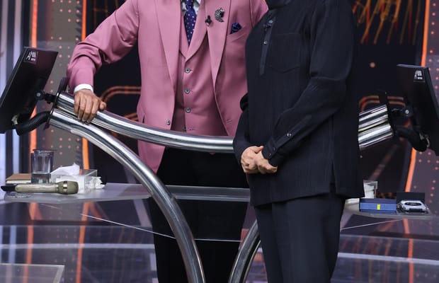 Prasoon Joshi reveals Amitabh Bachchan recommended him to Rajkumar Santoshi for ‘Lajja’, helped pave his way into Bollywood