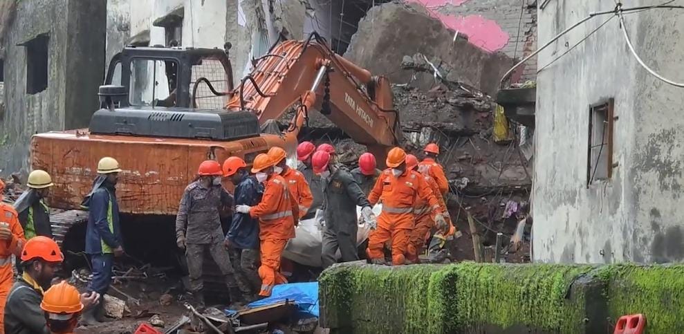 President Murmu, VP Radhakrishnan condole loss of lives in Bhiwandi building collapse