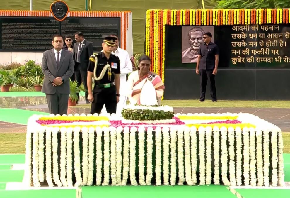 Prez Murmu, VP Radhakrishnan pay floral tributes to Atal Bihari Vajpayee at Sadaiv Atal