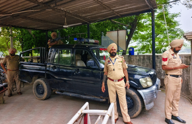 Punjab Police arrest three Bambiha gang members deported from Malaysia (Lead)