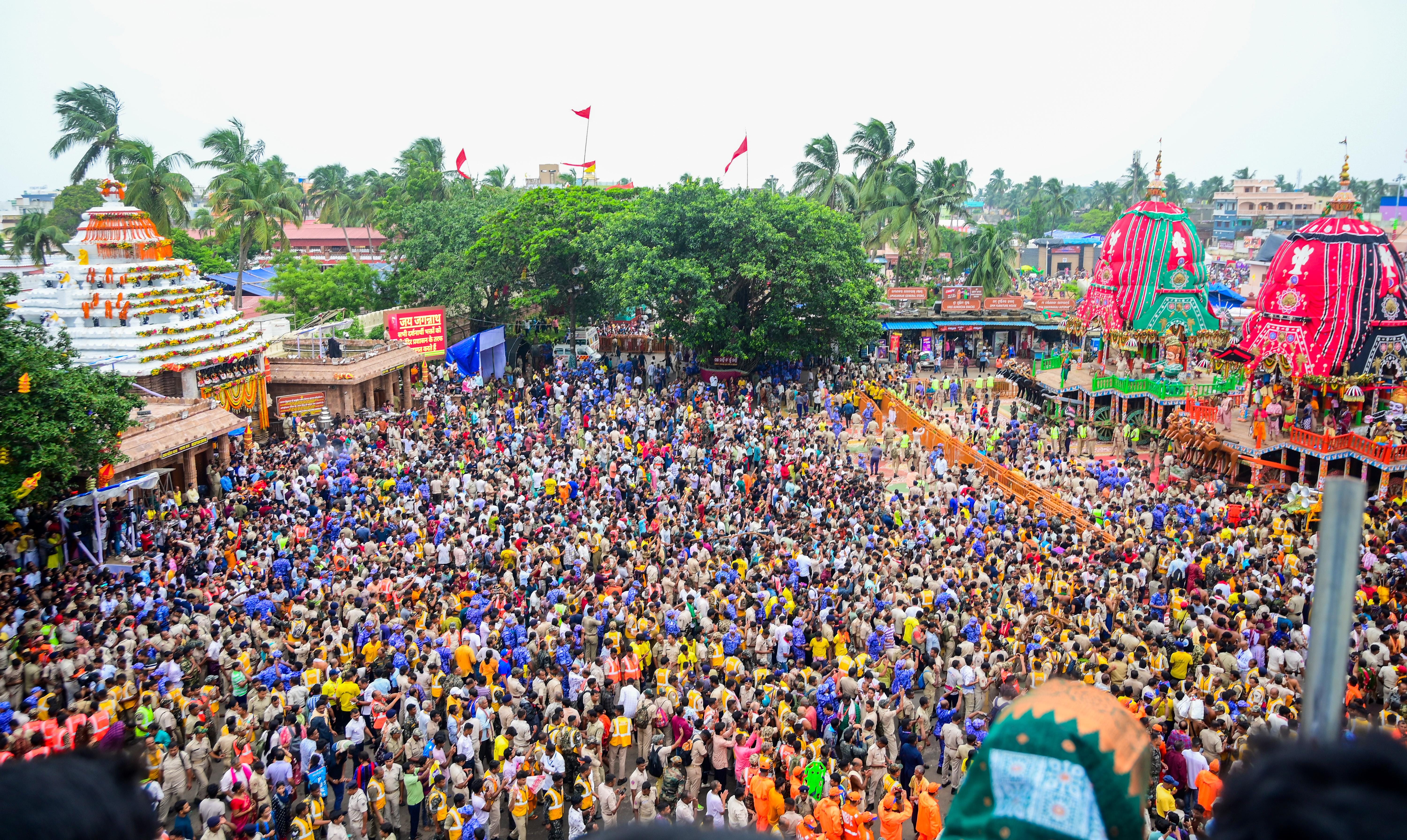 Puri: Devotees gather at Gundicha Temple on second day of Rath Yatra