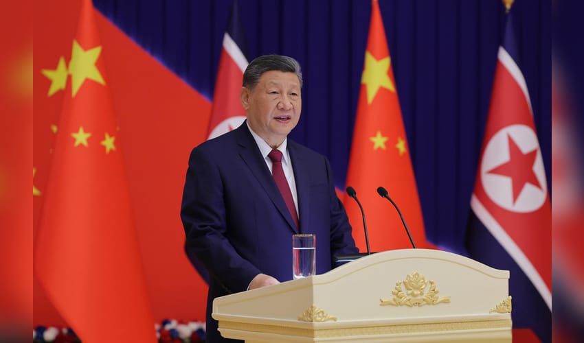 Pyongyang: Kim Jong-un hosts banquet for Xi Jinping