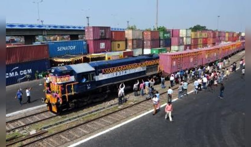 Railways rolls out single all-India license for operators to run container trains nationwide