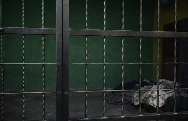 Rajasthan: Mobiles, SIM cards seized from Jaipur jail (Photo: IANS)