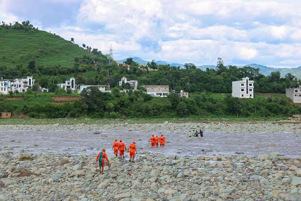 Rajouri: NDRF conducts search operations in flash flood-hit areas