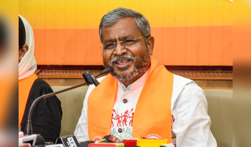 Ranchi: Babulal Marandi Addresses Press Conference