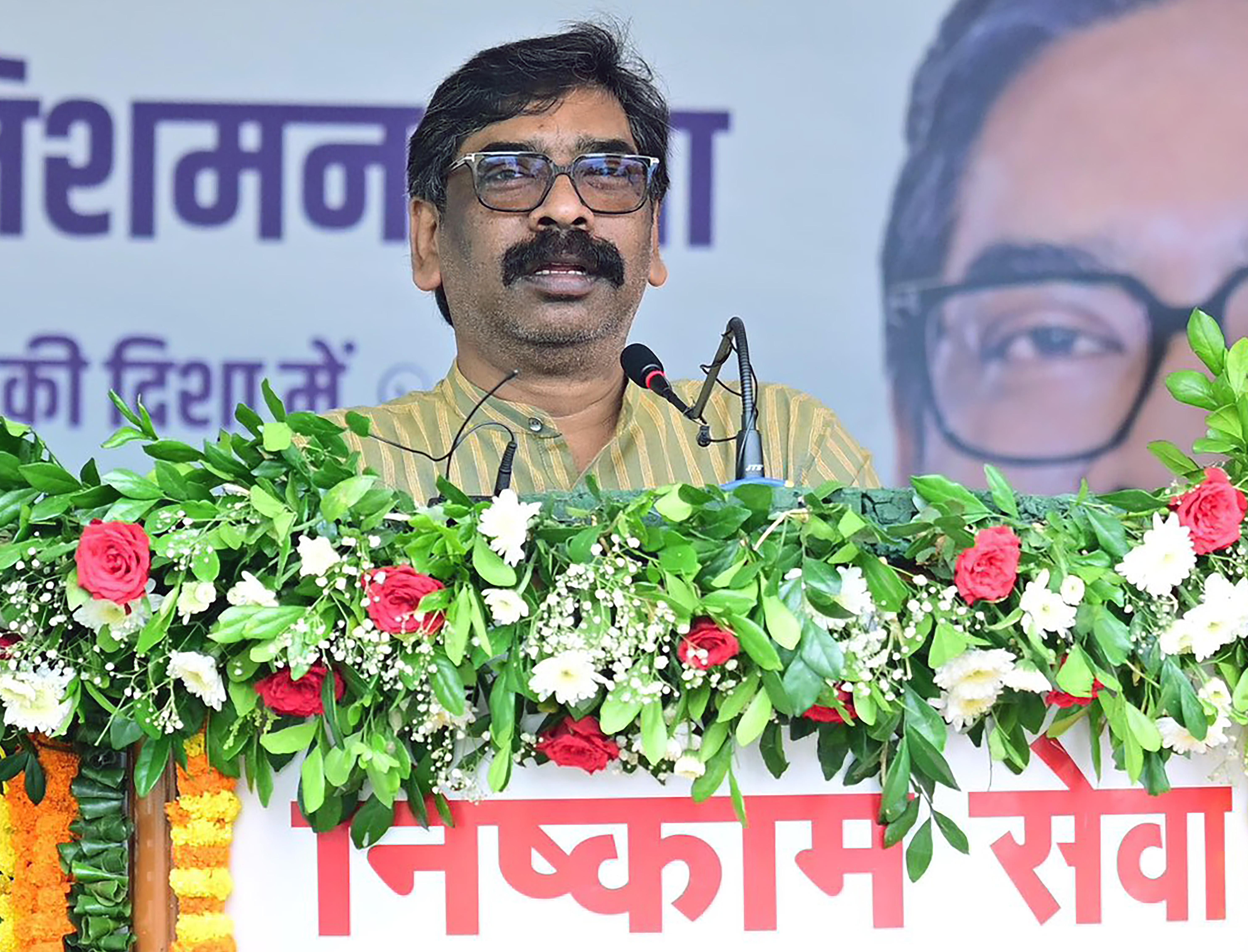 Ranchi: Hemant Soren Flags Off Modern Fire Tenders