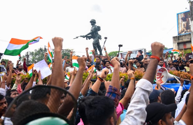 Ranchi: Students Protest Over Alleged JSSC CGL Paper Leak