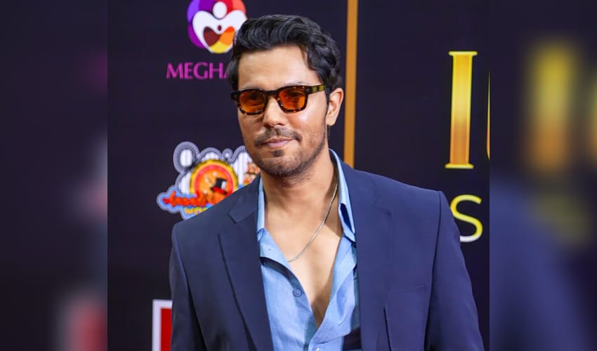 Randeep Hooda raises concern over shrinking tiger habitats on International Tiger Day: ‘Save their habitats, save ourselves’