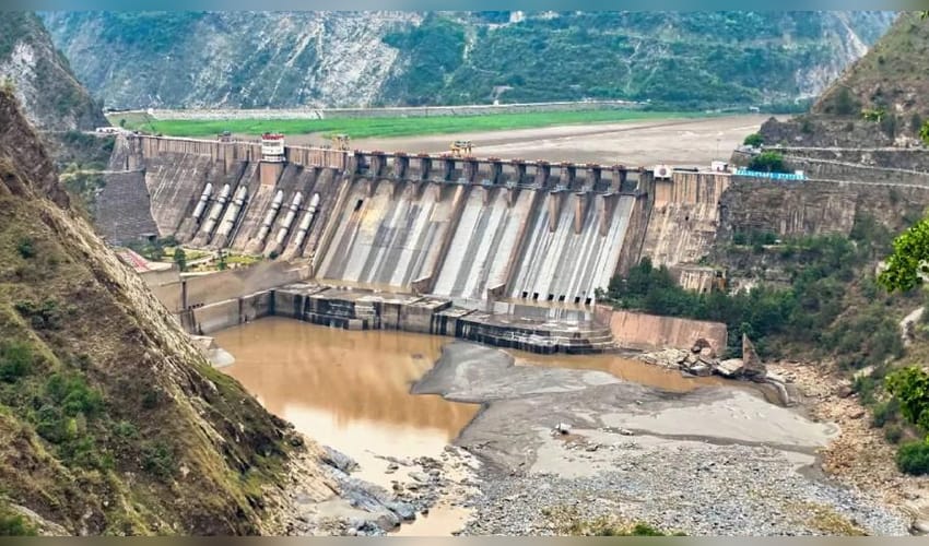 'Regular flow of Indus water distant dream until Pakistan undergoes transformation'