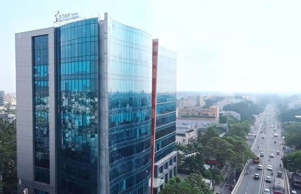 Rekha Jhunjhunwala cuts stake to 3 pc from 15.5 pc in Star Health; shares slip