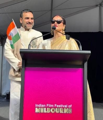 Rekha turns English teacher to Pankaj Tripathi in Melbourne