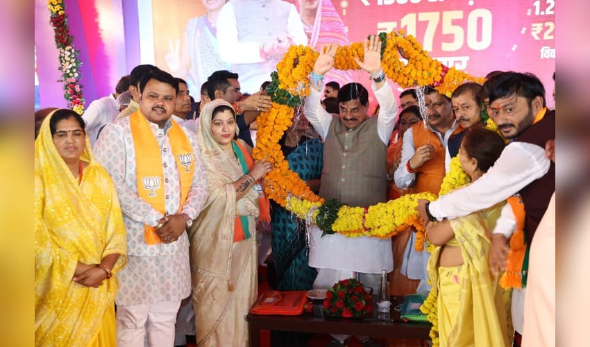 Respect, economic empowerment of ‘sisters’ our top priorities: CM Yadav