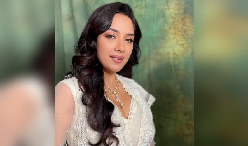 Rupali Ganguly asks students to protest peacefully: Demand for justice over paper leaks is valid
