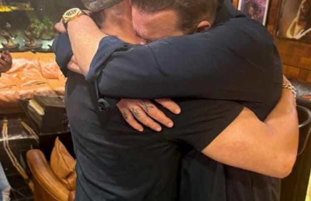 Salman Khan’s post for his ‘bada bhai’ Sanjay Dutt leaves netizens scratching their heads