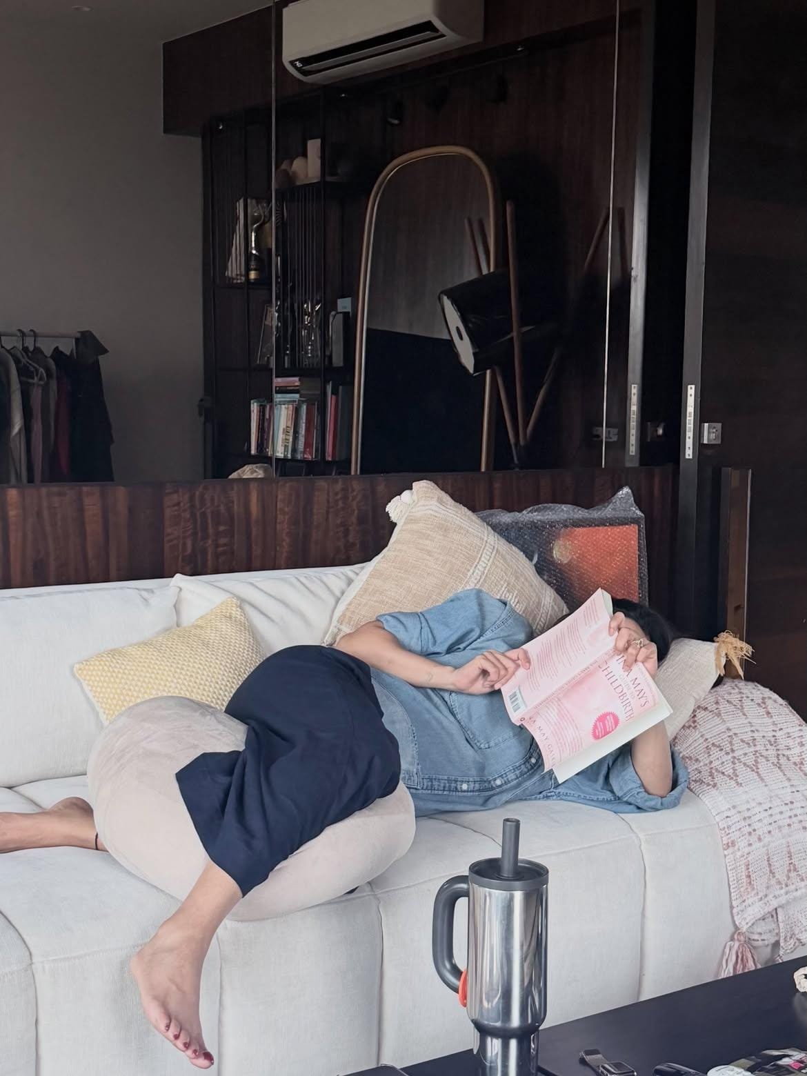 Samantha Ruth Prabhu reads maternity books as she prepares to welcome her firstborn