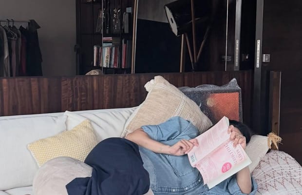 Samantha Ruth Prabhu reads maternity books as she prepares to welcome her firstborn