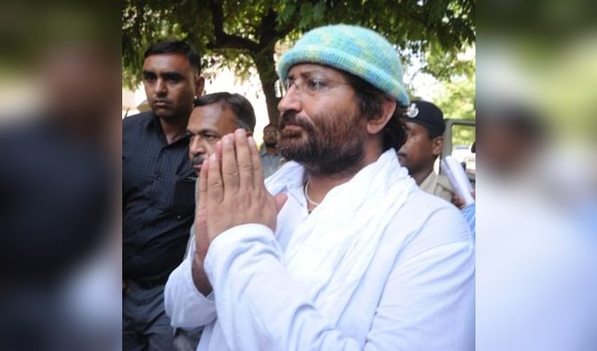 SC asks Gujarat HC to decide Narayan Sai's appeal in rape case within 3 months