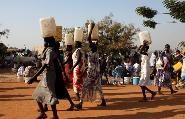Scorching heat, prolonged power outages deepen hardships in Khartoum (File image)