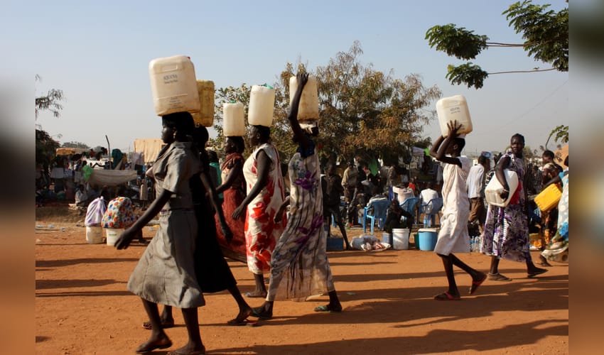 Scorching heat, prolonged power outages deepen hardships in Khartoum (File image)