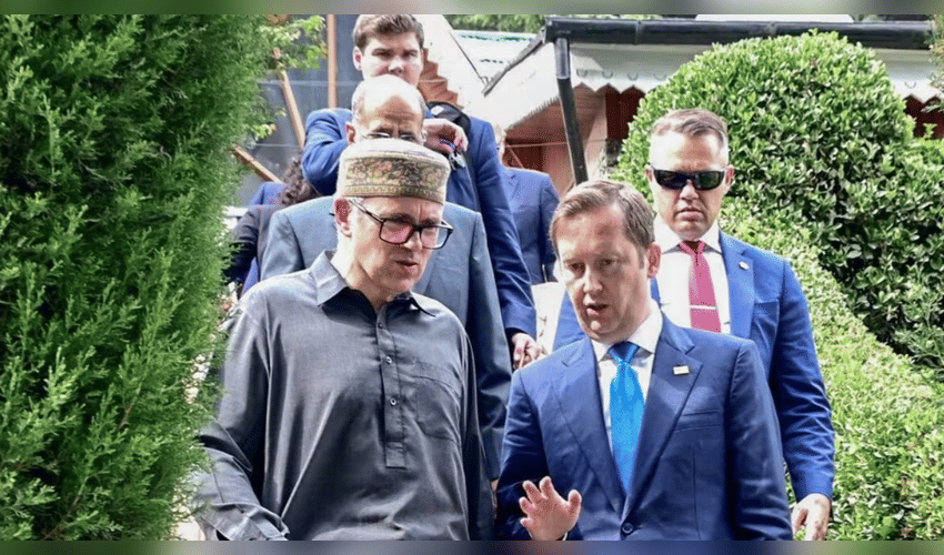 Sergio Gor's Kashmir Remark Sparks Pakistan Protest as US Reviews Travel Advisory