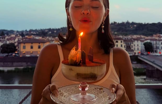 Selena Gomez pens thank you note for b’day: Every day I get to create because of all of you