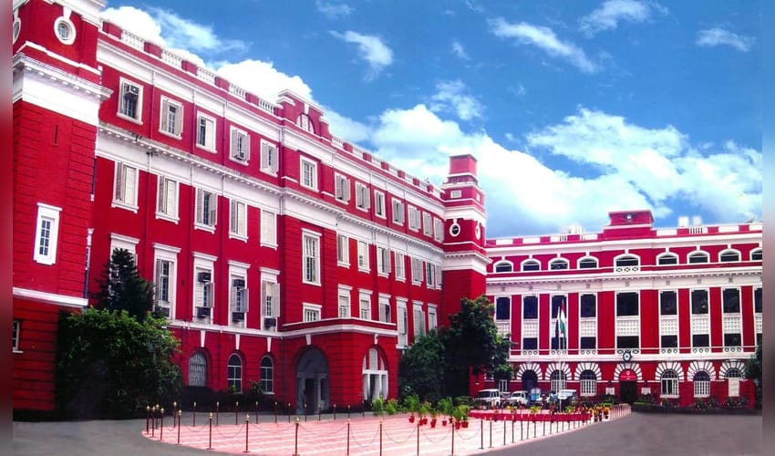 Senior Kolkata Police officers asked to send video instructions to junior staff engaged in emergency duties