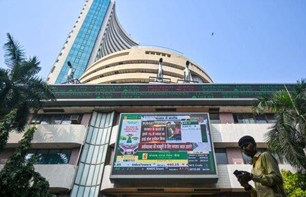 Sensex, Nifty snap losing streak as realty, private bank and IT stocks rally