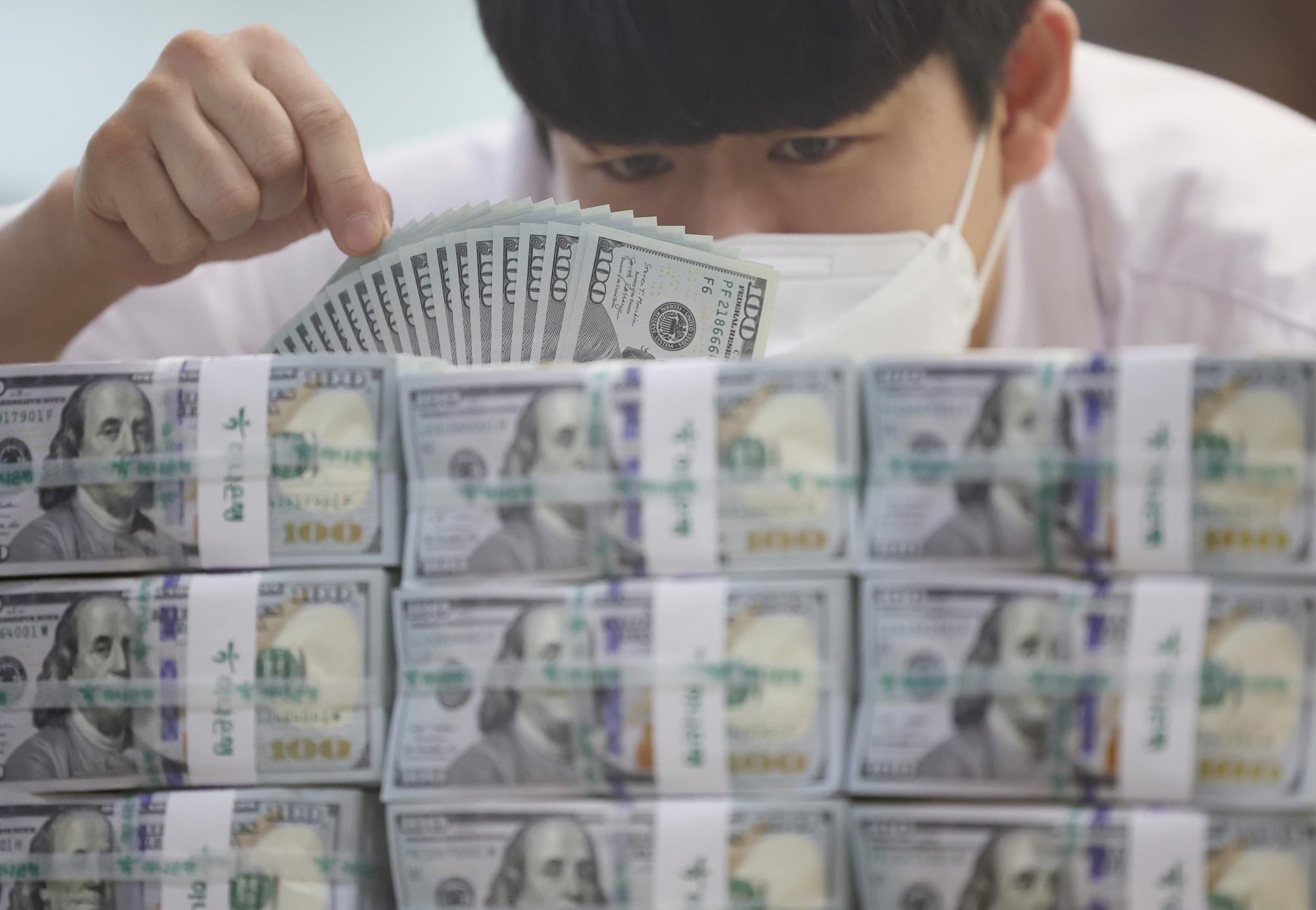 Seoul,dollar,