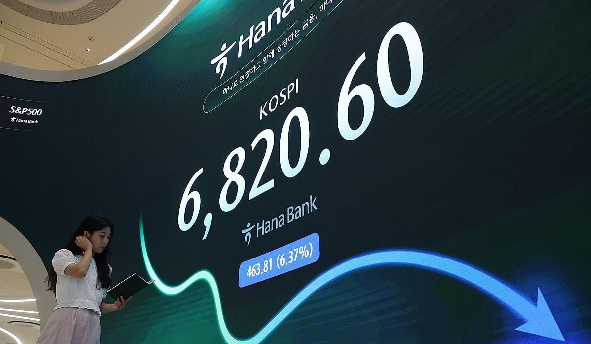 Seoul shares tumble over 4 pc on tech losses amid lingering AI concerns